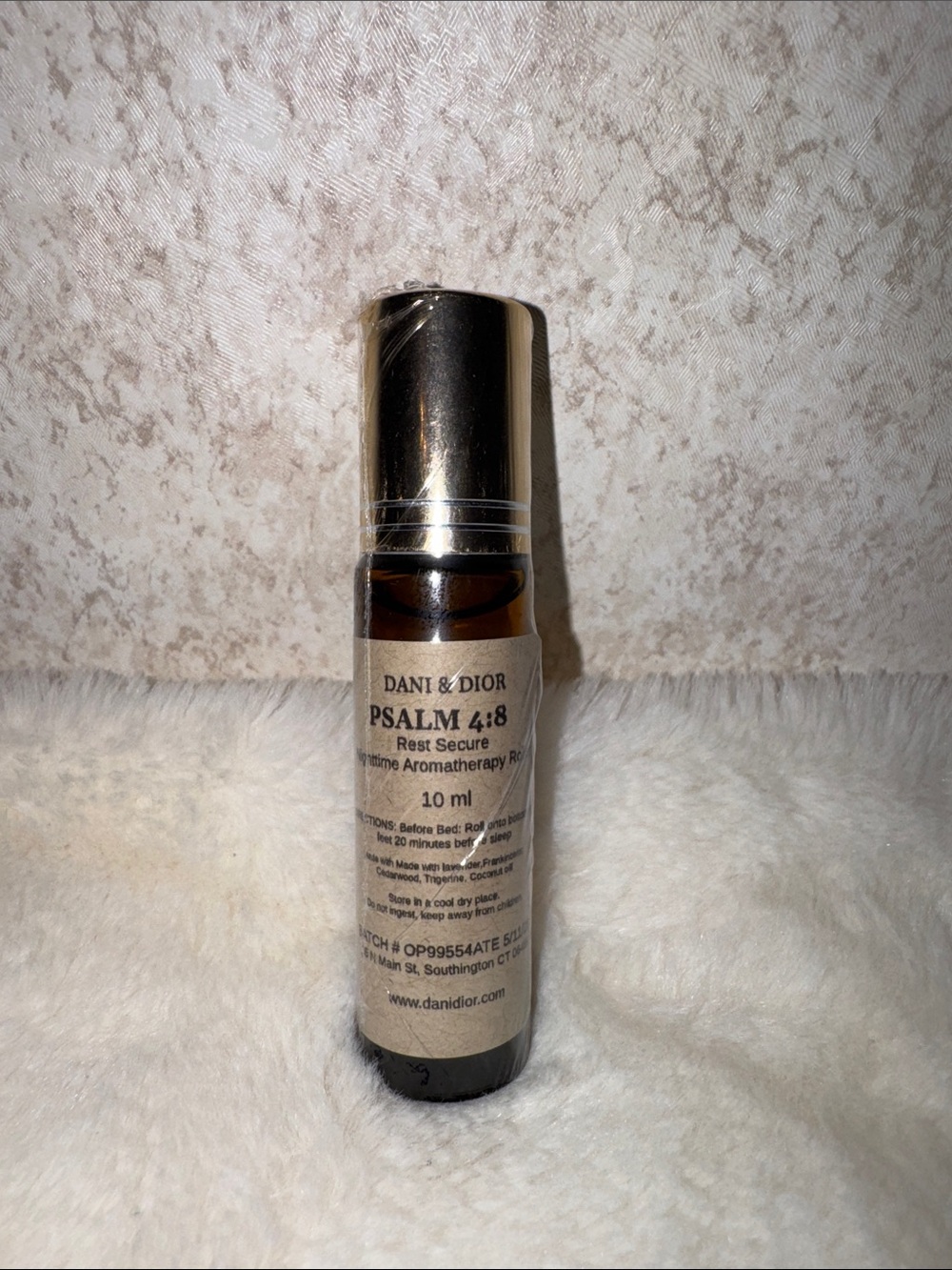 Dani & Dior Psalm 4:8 Aromatherapy Roller - Brown & Gold